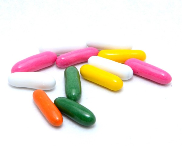 Bunte Lakrizstäbchen